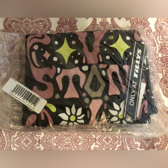 NWT Volcom Avoid the Void Oversized T Shirt - Picture 5 of 7